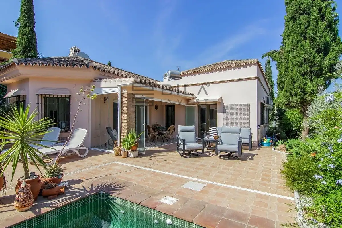 Vista exterior de Casa o chalet en venta en Mijas con Aire acondicionado, Terraza y Trastero