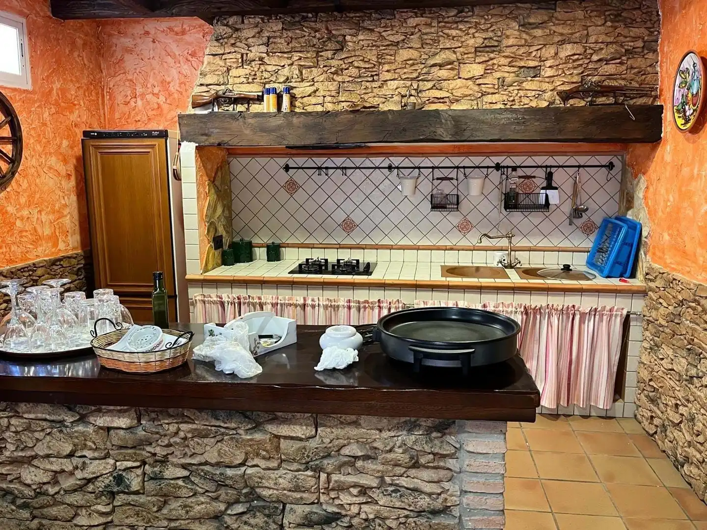 Cuina de Casa adosada en venda en Córdoba