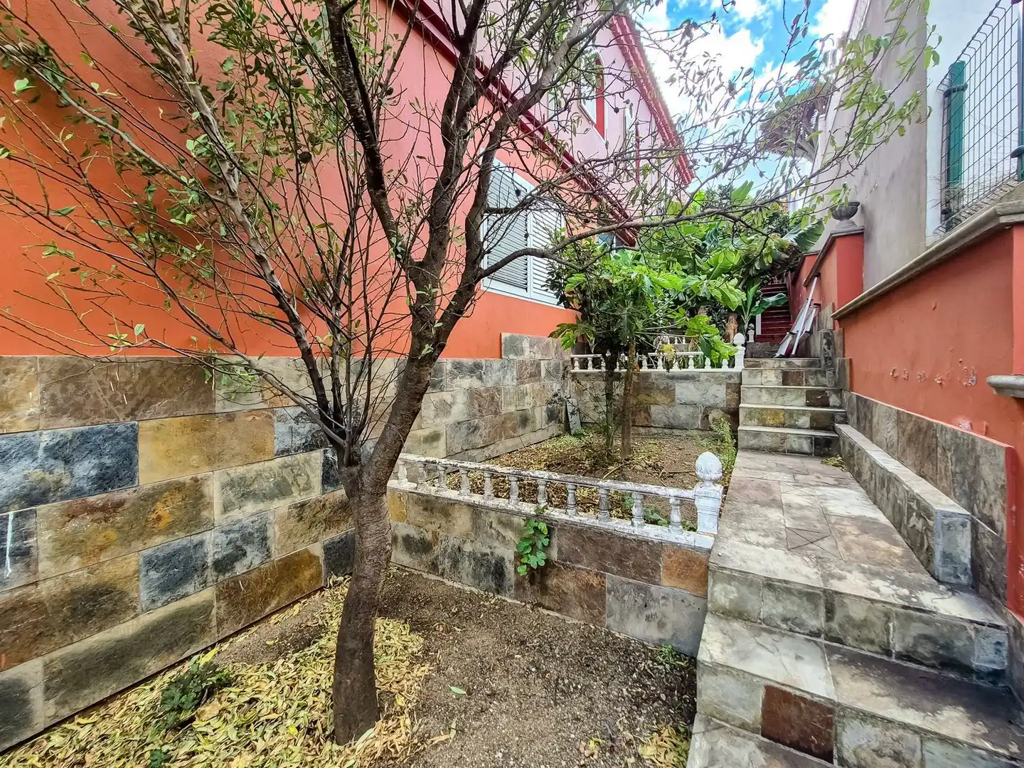 Vista exterior de Casa o chalet en venta en Santa Brígida con Jardín privado, Terraza y Trastero