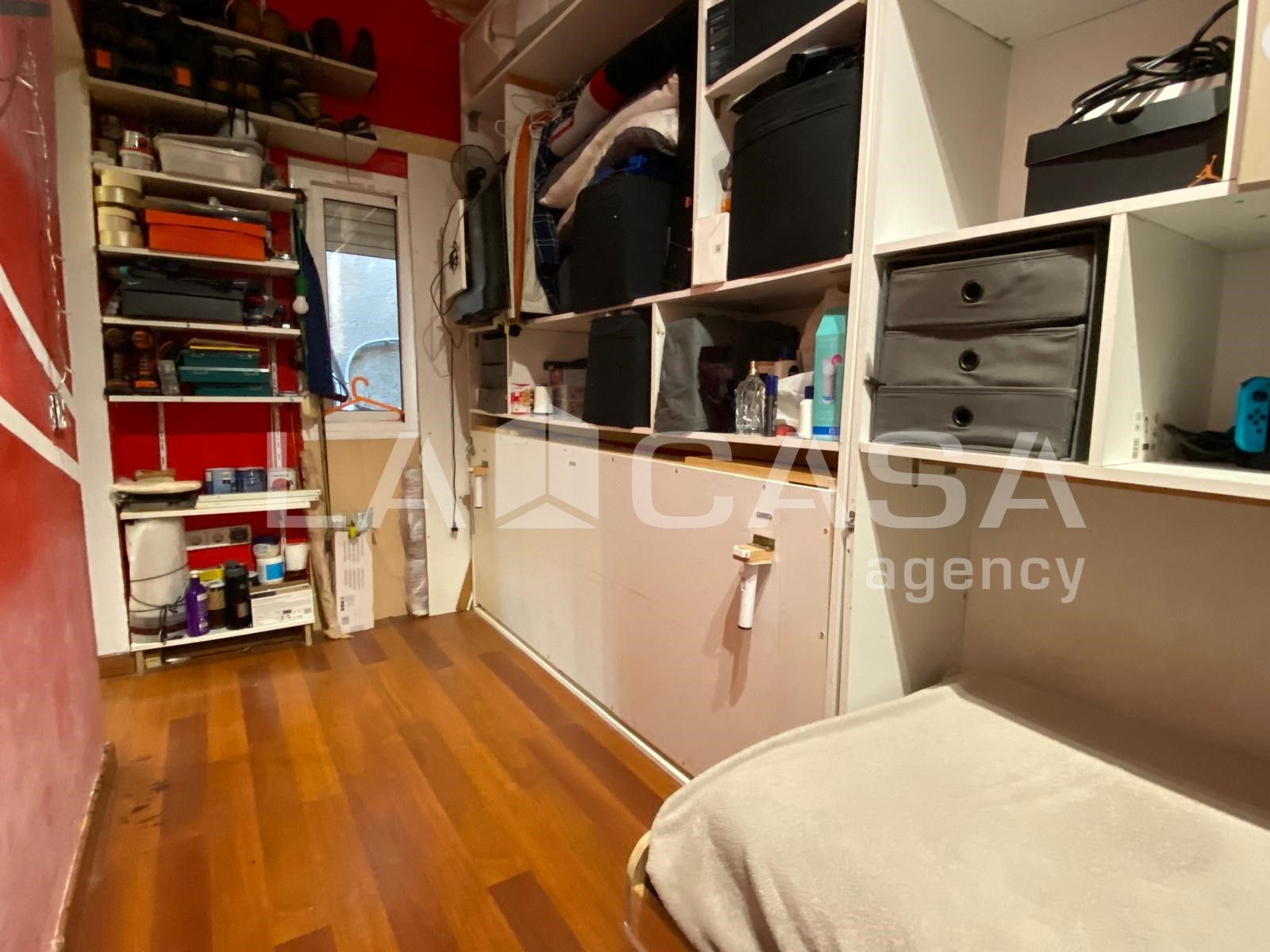 Flat for sale in Santa Coloma de Gramenet