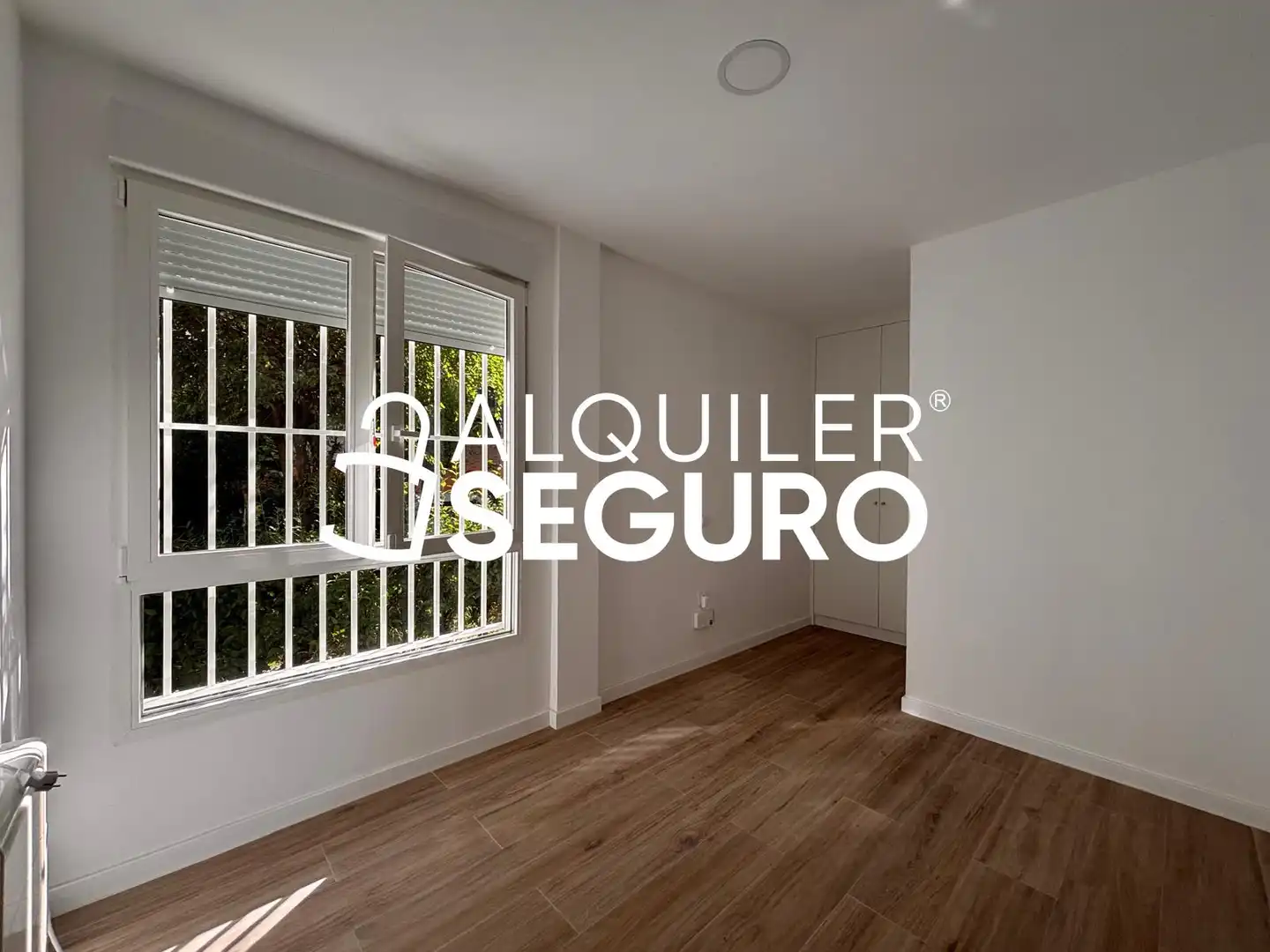 Schlafzimmer von Wohnung zur Miete in Madrid mit Heizung