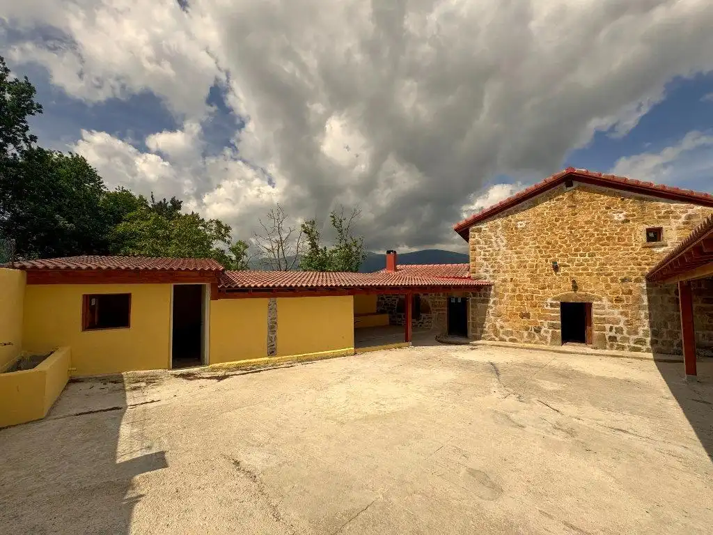 Residential for sale in SILIO-DISEMINADO, 885, Molledo