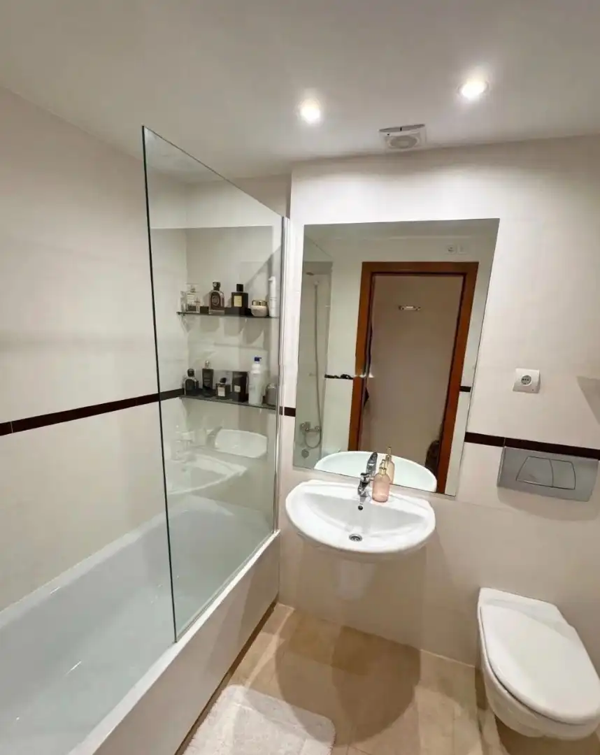 Bany de Apartament en venda en L'Alfàs del Pi amb Aire condicionat, Moblat i Forn