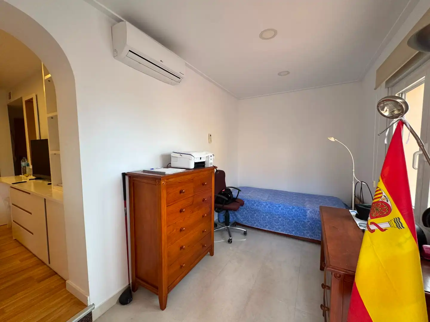 Habitación de Casa o chalet en venta en El Campello con Aire acondicionado, Calefacción y Jardín privado
