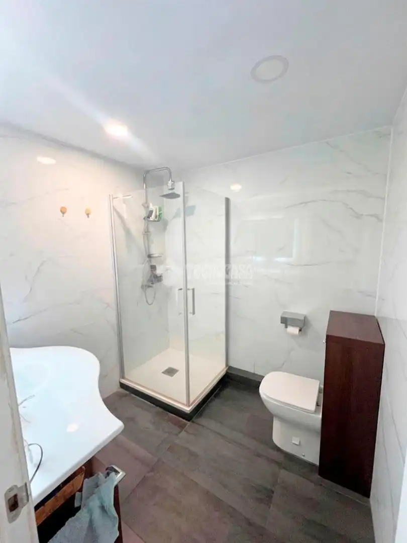 Baño de Piso en venta en Barcelona con Aire acondicionado y Balcón