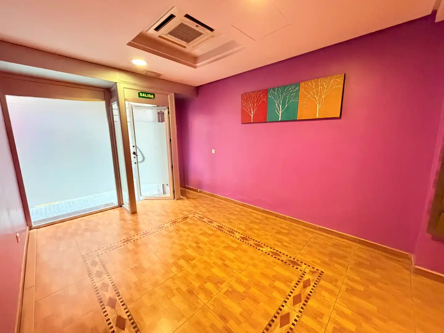 Business premises for sale in Carrer de Font i Monteros, imagen 4