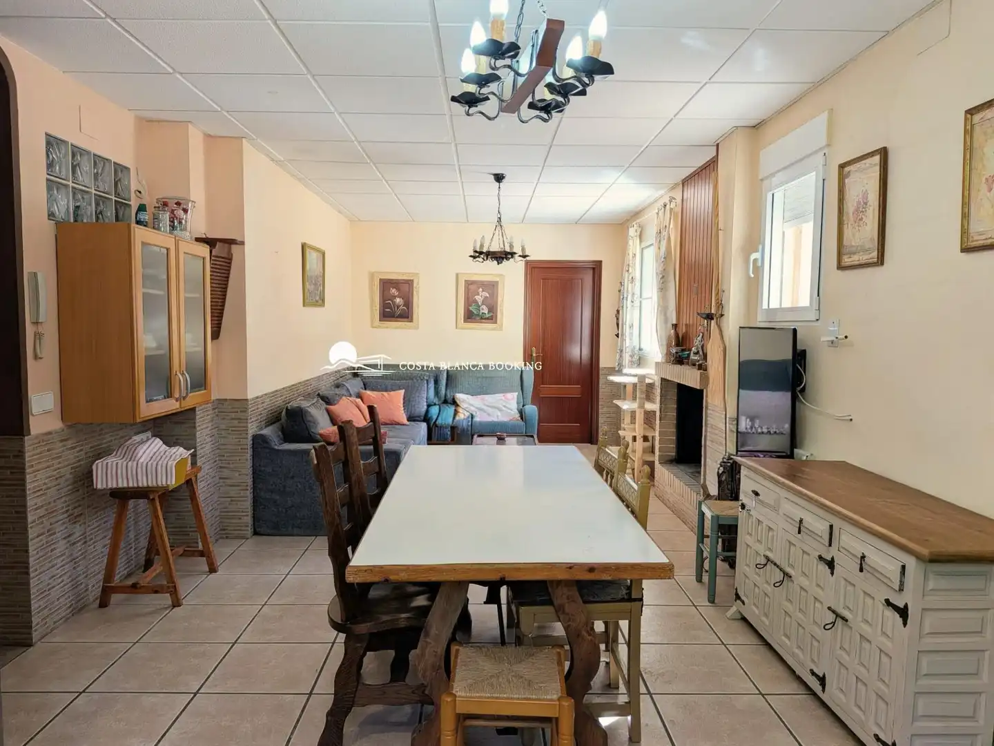 Menjador de Casa o xalet en venda en L'Alfàs del Pi amb Aire condicionat, Jardí privat i Terrassa
