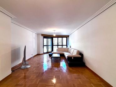 Wohnung mit Aufzug zum Verkauf in Calle Federico Martínez Varea