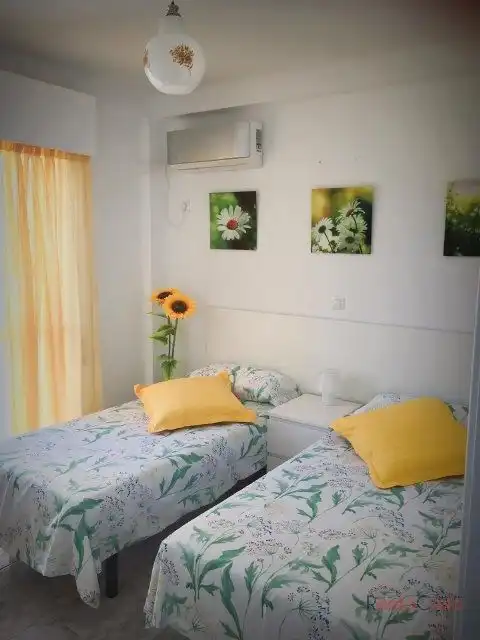 Flat for rent in Calle de la Playa, Playamar - Benyamina