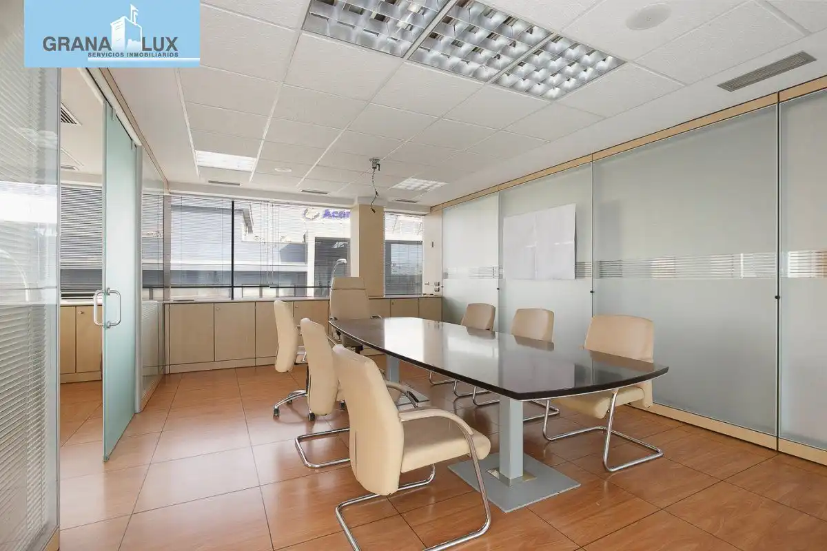 Inmuebles singulares con ascensor en venta en Poniente, imagen 23