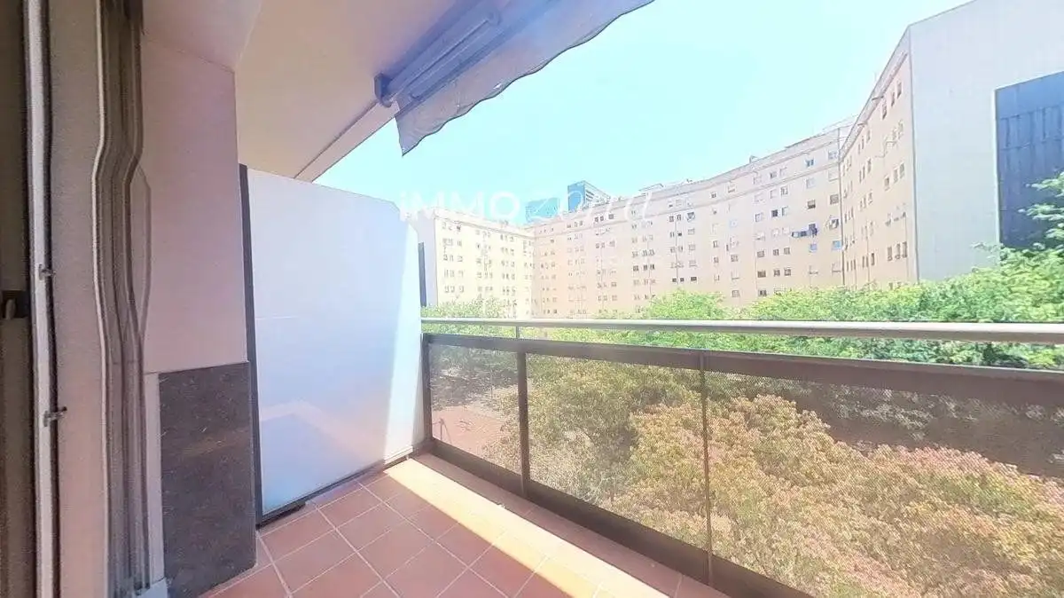 Exterior view of Apartments for sale in Creu de Barberà - Sector Sud