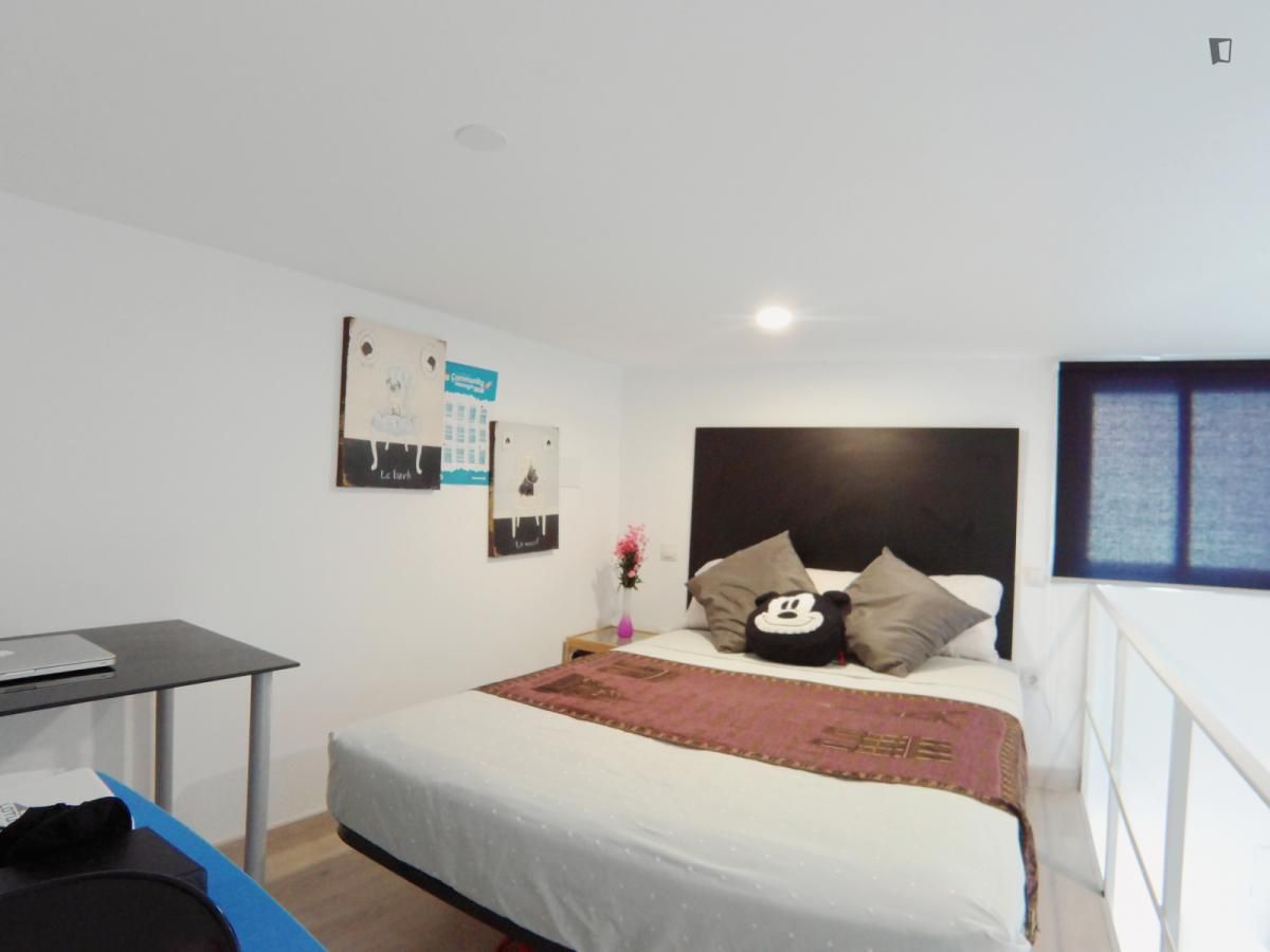 Apartament per a compartir a Almendrales