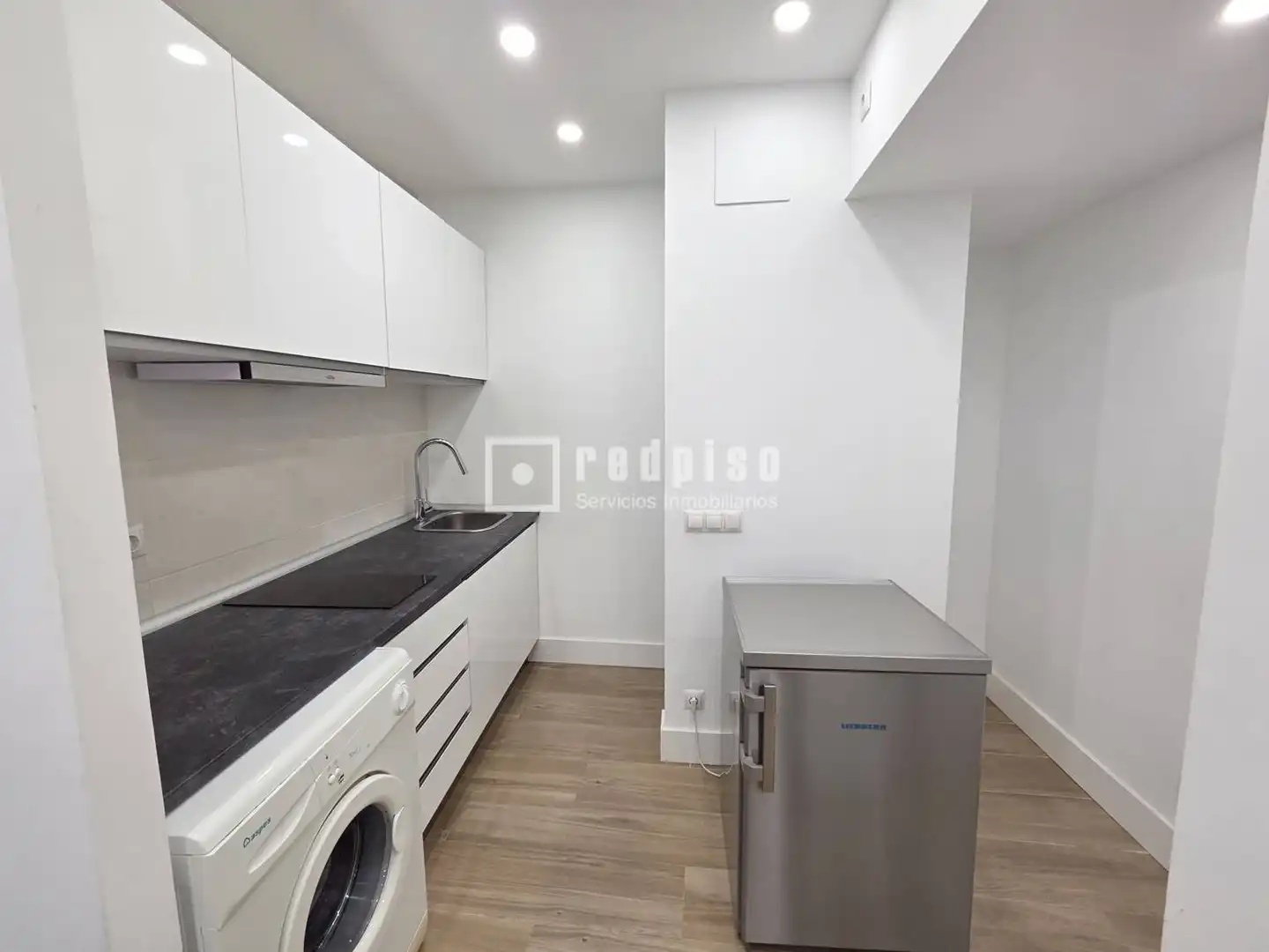 Kitchen of Study for sale in Madrid  with Air Conditioner and Heating