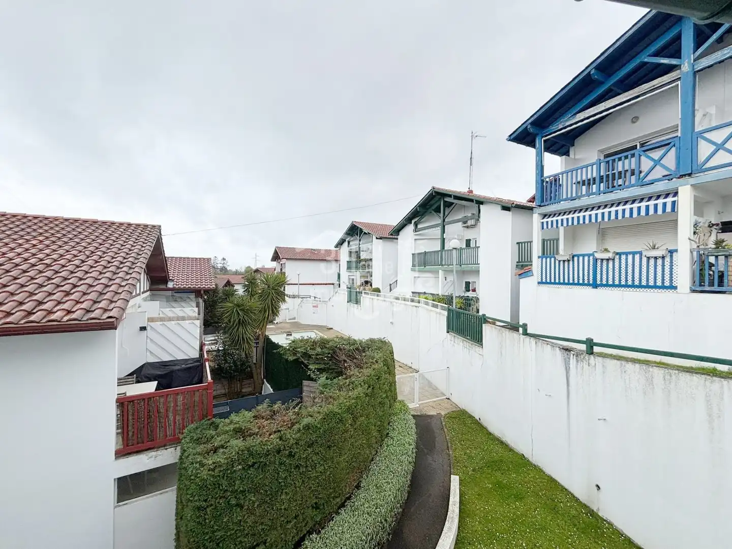 Vista exterior de Apartamento en venta en Hendaye con Calefacción, Terraza y Piscina comunitaria