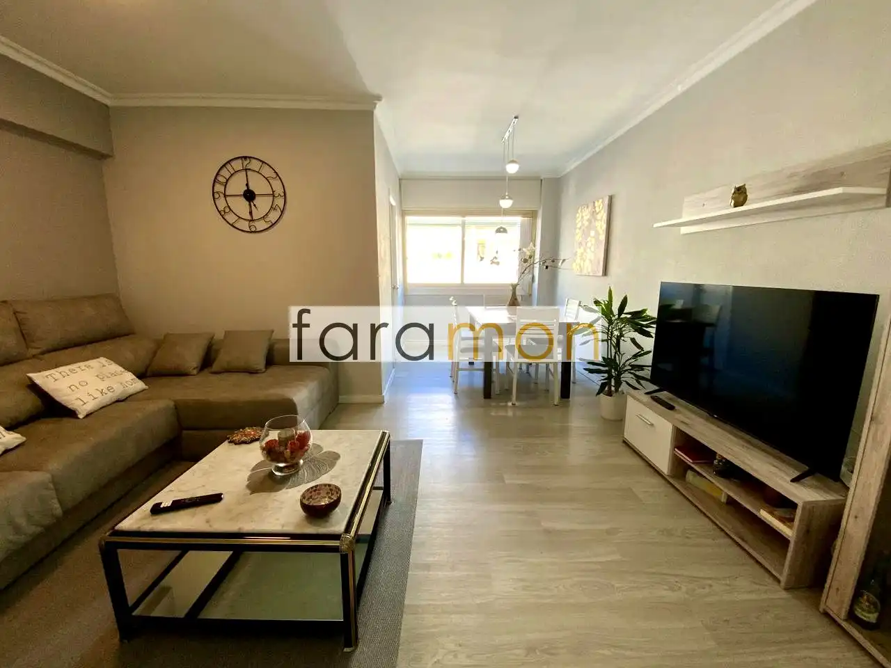Vista exterior de Piso en venta en Vigo  con Calefacción y Trastero
