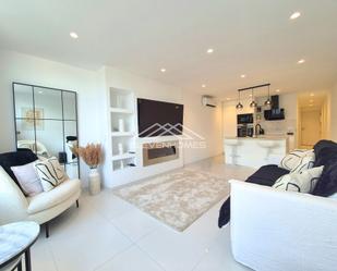 Living room of Flat for sale in Calvià  with Air Conditioner, Heating and Terrace
