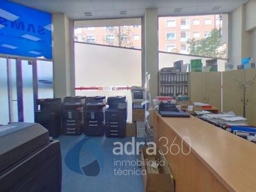 Local comercial en venta en Ronda de los Cuarteles