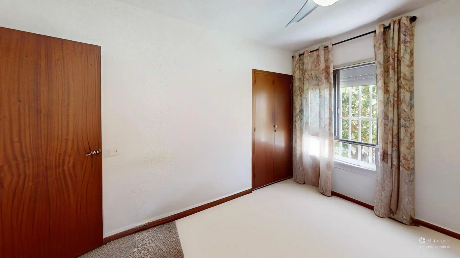 Habitación de Piso en venta en Alicante / Alacant con Terraza y Internet