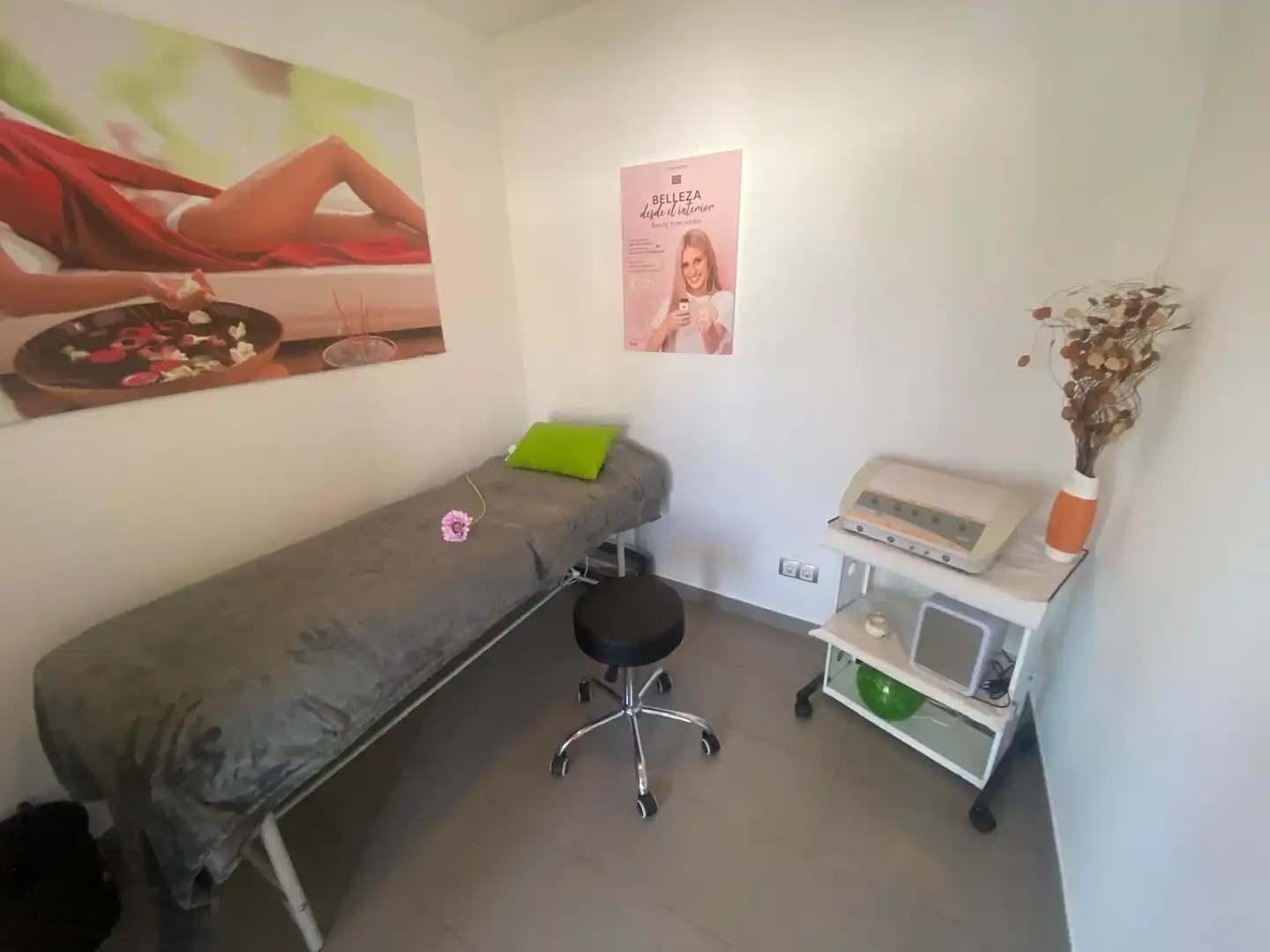 Habitación de Local en traspaso en Olot con Aire acondicionado, Calefacción y Amueblado