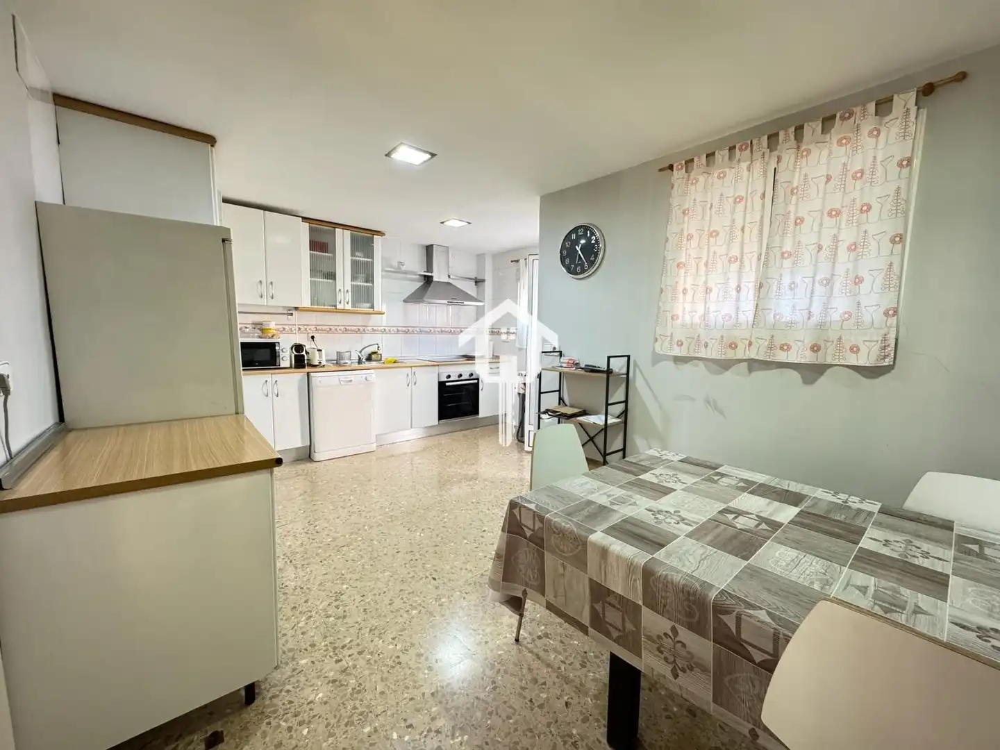 Cuina de Pis en venda en Alicante / Alacant amb Aire condicionat, Terrassa i Moblat