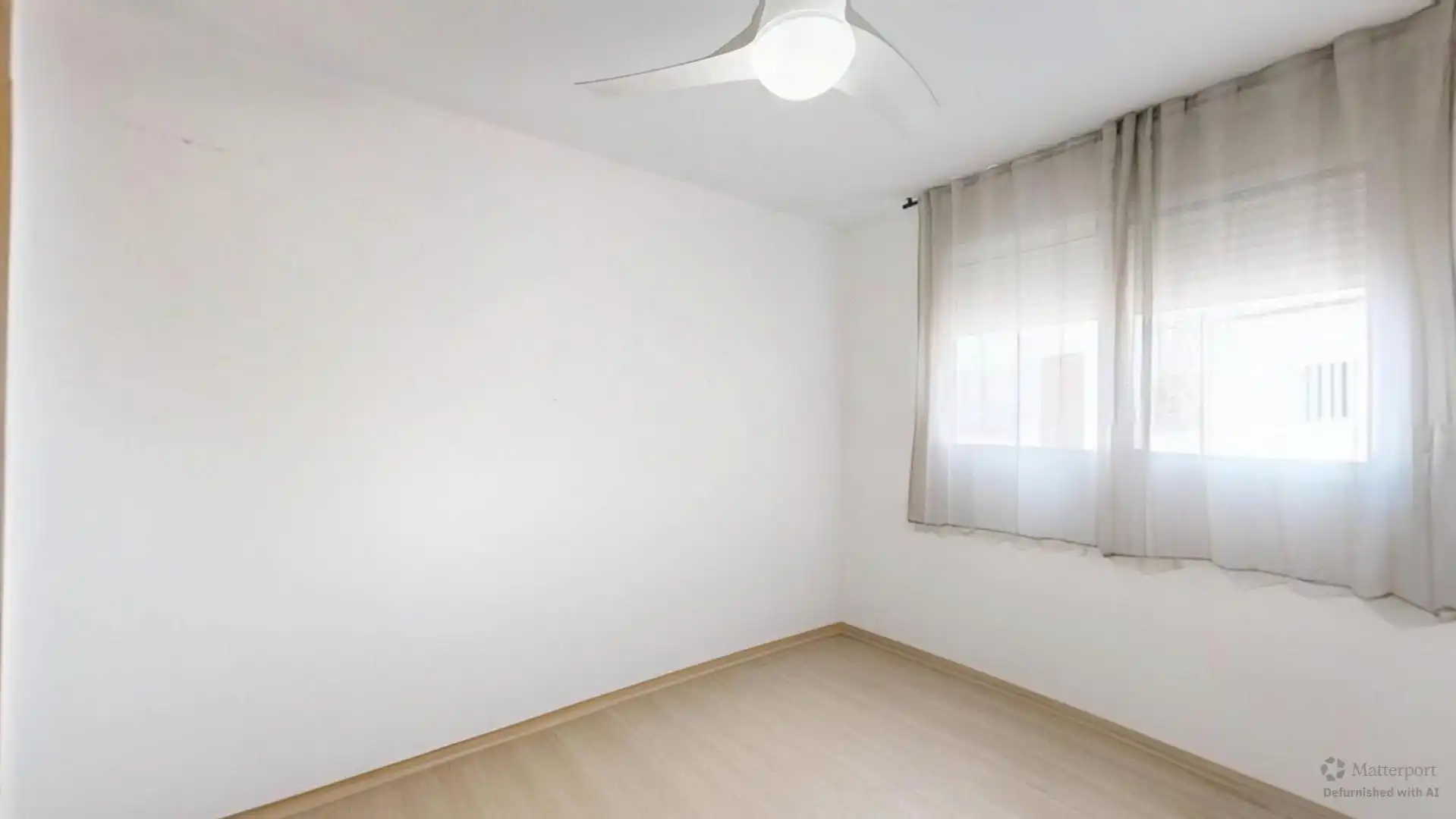 Schlafzimmer von Dachboden zum Verkauf in Valencia mit Terrasse