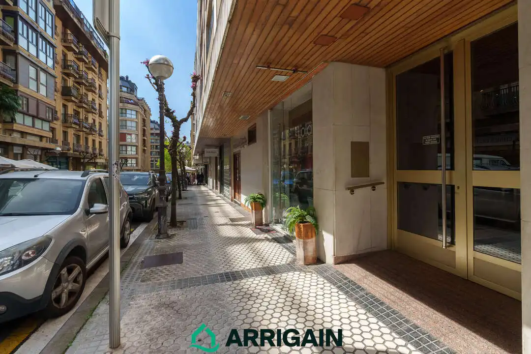 Exterior view of Flat for sale in Donostia - San Sebastián   with Heating and Terrace
