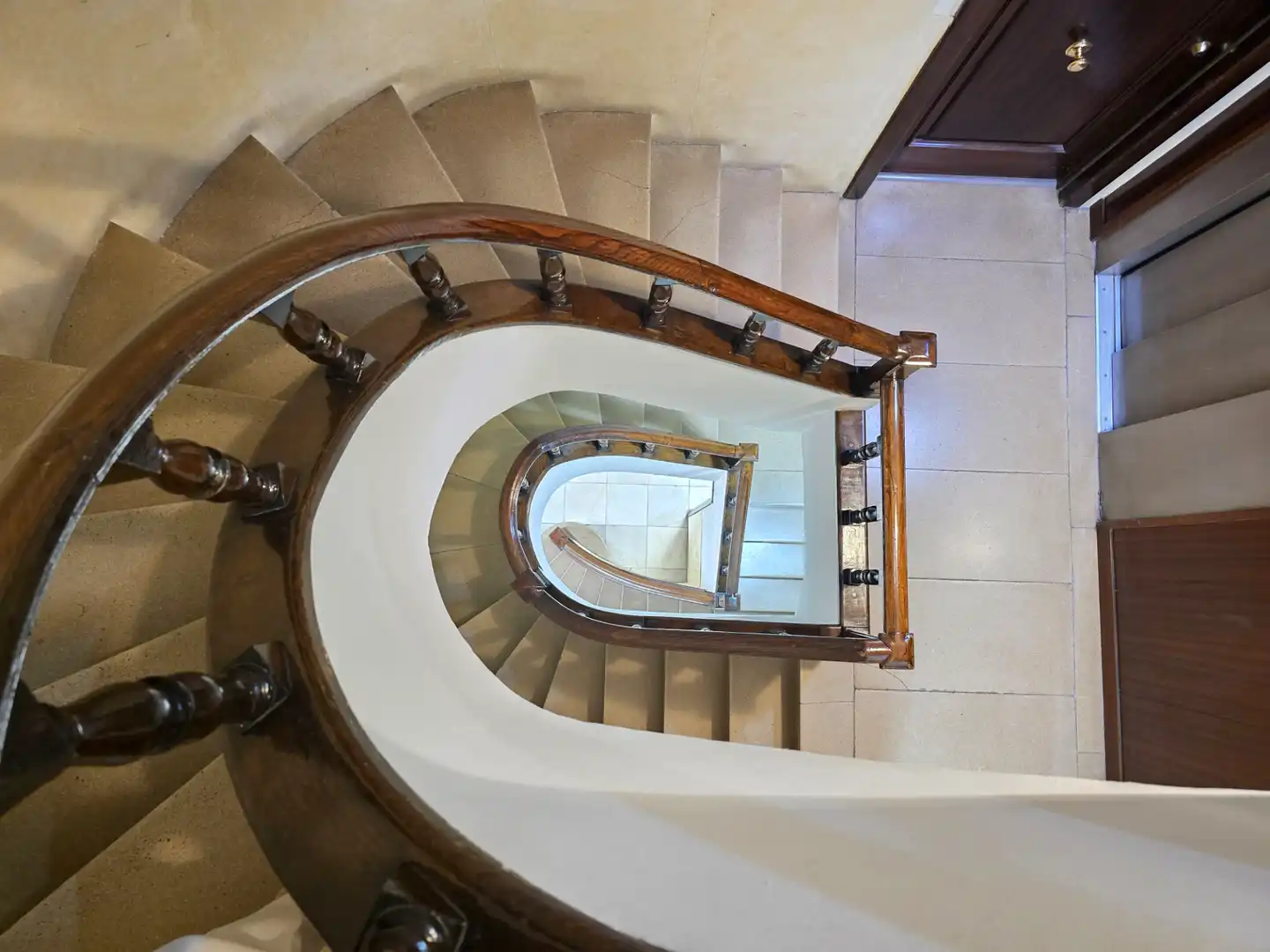 Piso en venta en Sabadell con Calefacción, Parquet y Balcón