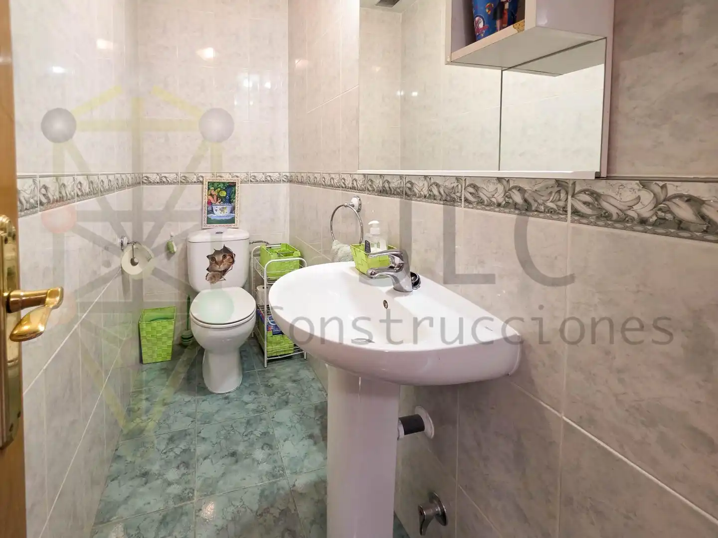 Baño de Casa adosada en venta en El Casar con Calefacción y Piscina comunitaria