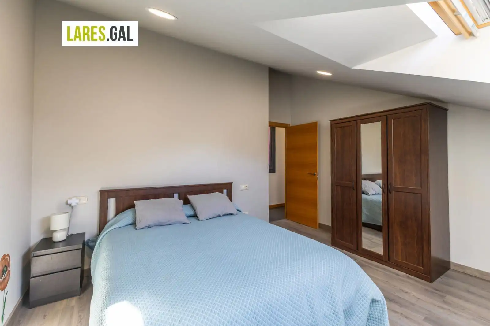 Habitación de Casa o chalet en venta en Cangas  con Calefacción, Amueblado y Horno