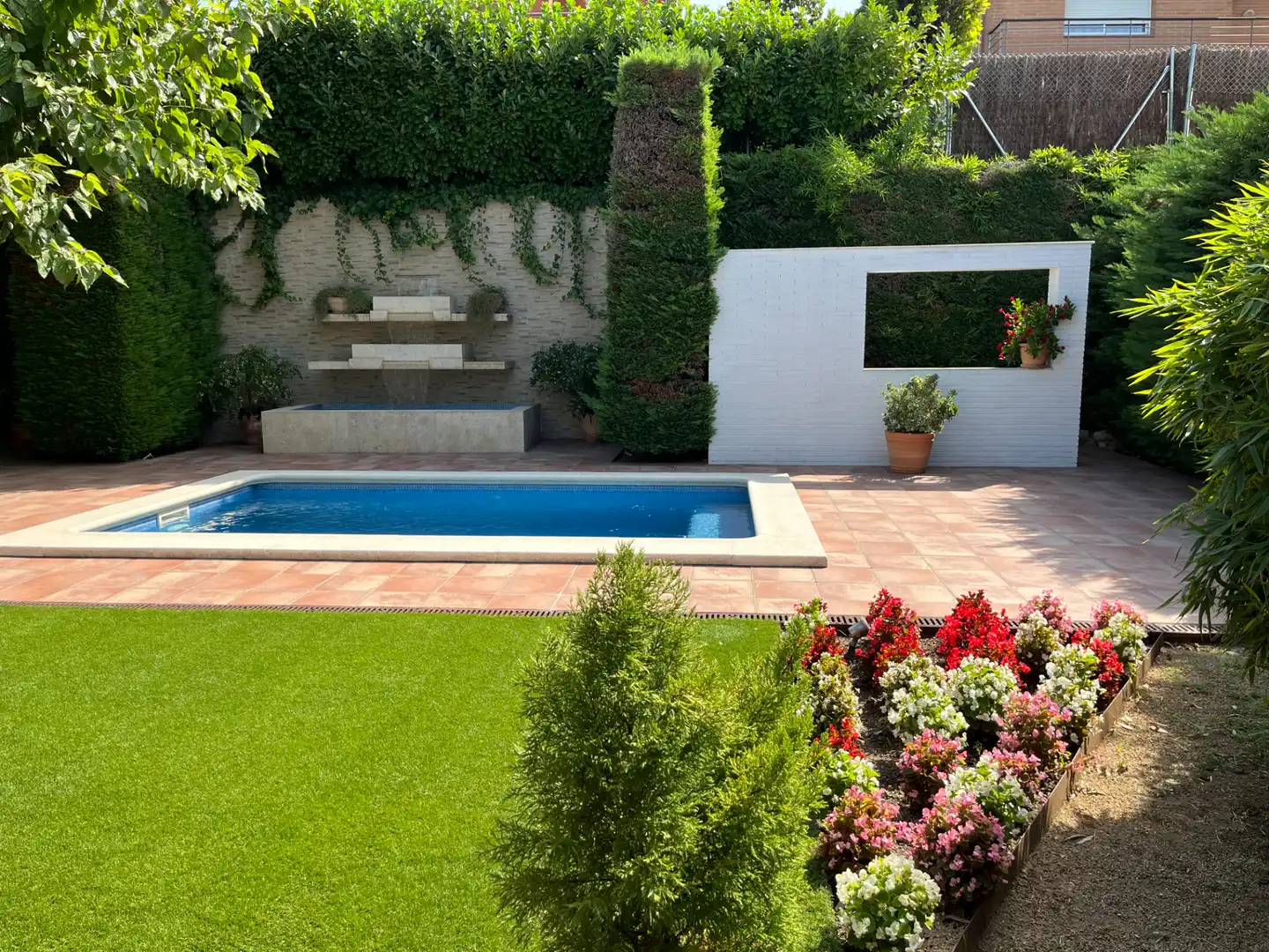 Swimming pool of Houses for sale in Girona  with Air Conditioner, Heating and Private garden