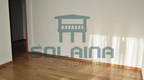 Foto 2 de Apartament de lloguer a Mariñamansa, Ourense Capital