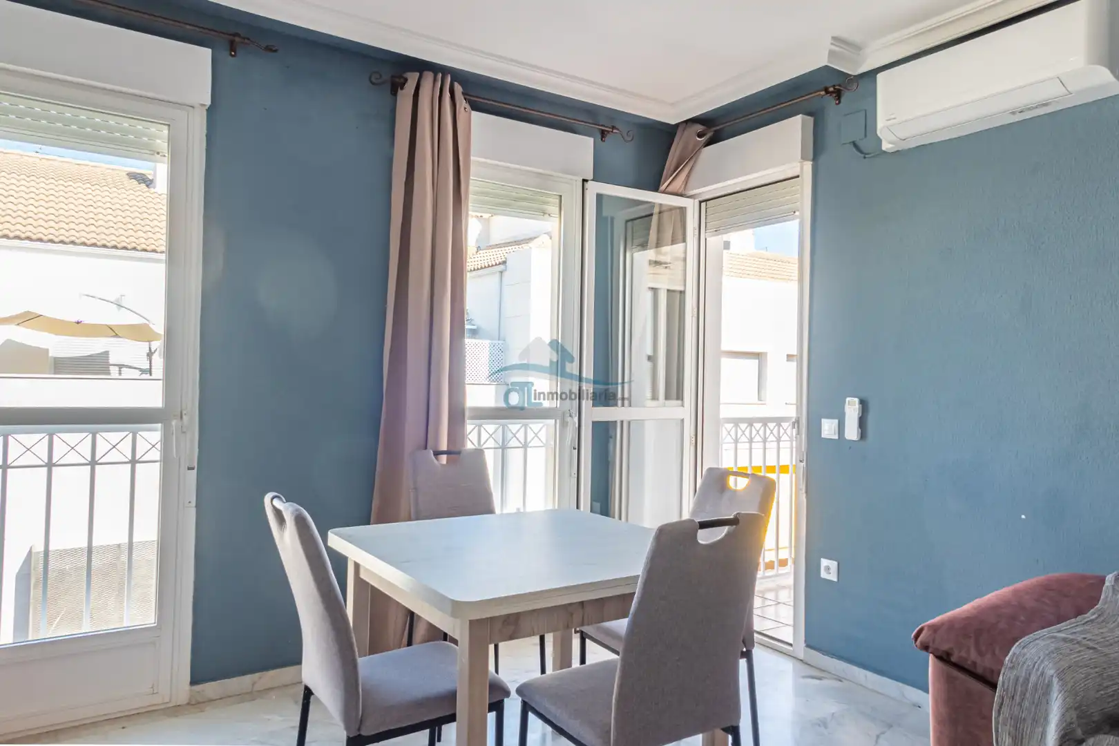 Dining room of Flat for rent in Linares  with Air Conditioner, Heating and Furnished