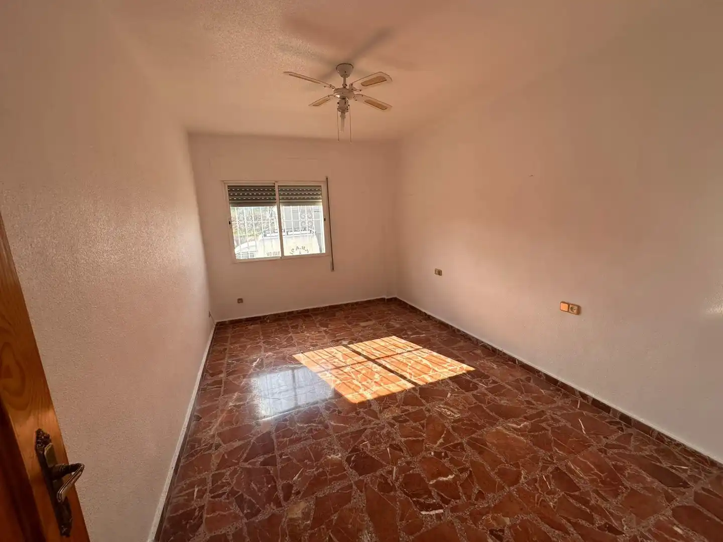 Casa adosada en venta en La Unión ciudad