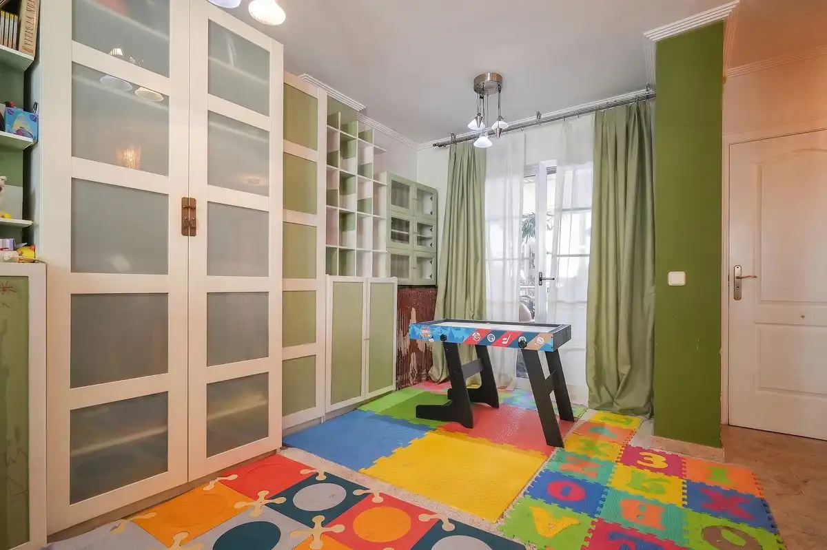 Habitación de Casa adosada en venta en Guadalajara con Aire acondicionado, Calefacción y Terraza