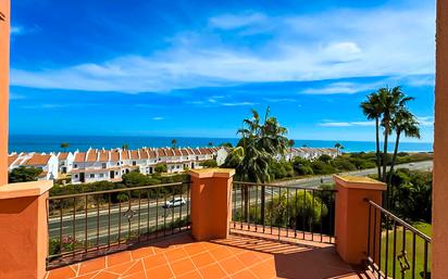 Vista exterior de Dúplex en venda en Manilva amb Terrassa