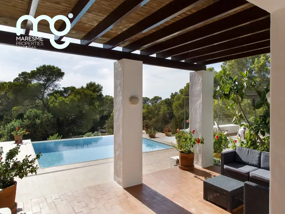 Terrace of Country homes for sale in Andratx  with Air Conditioner, Heating and Private garden