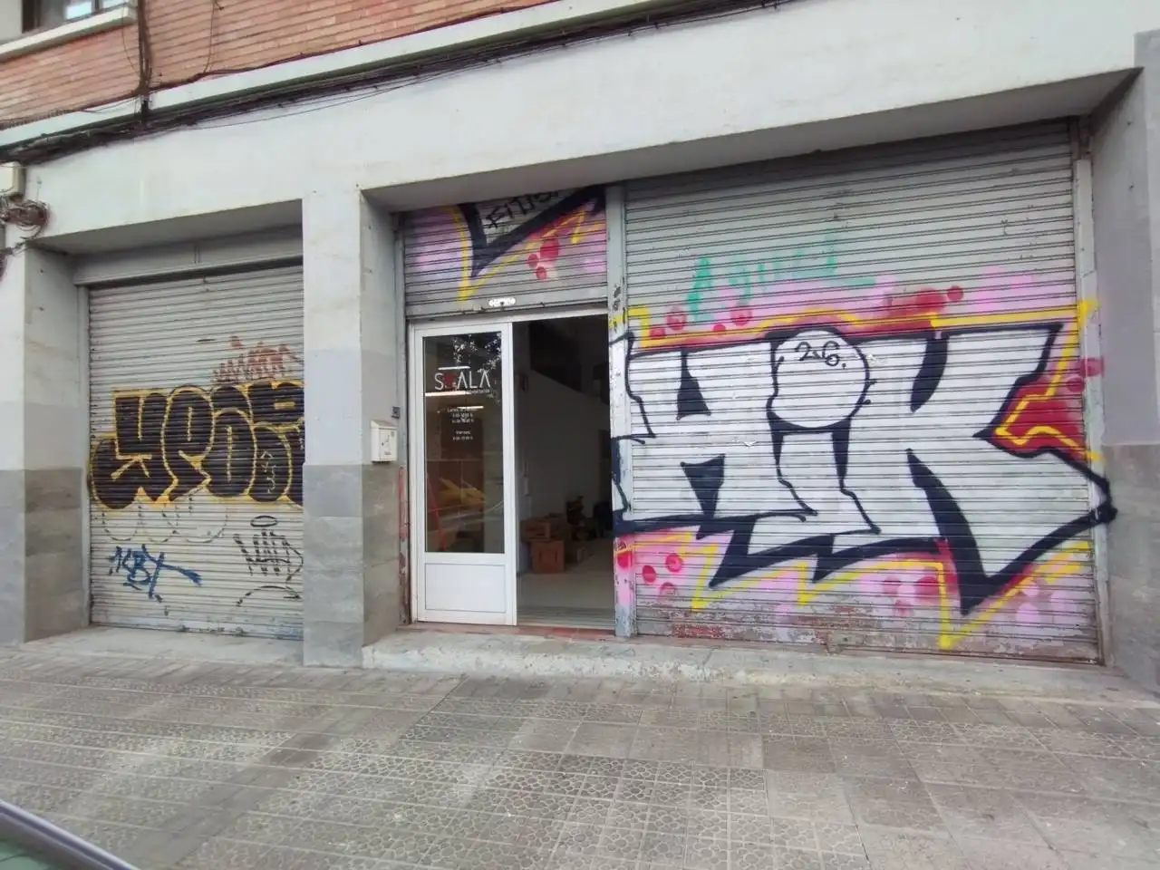 Local comercial en venda a Calle Artasamina, imagen 3