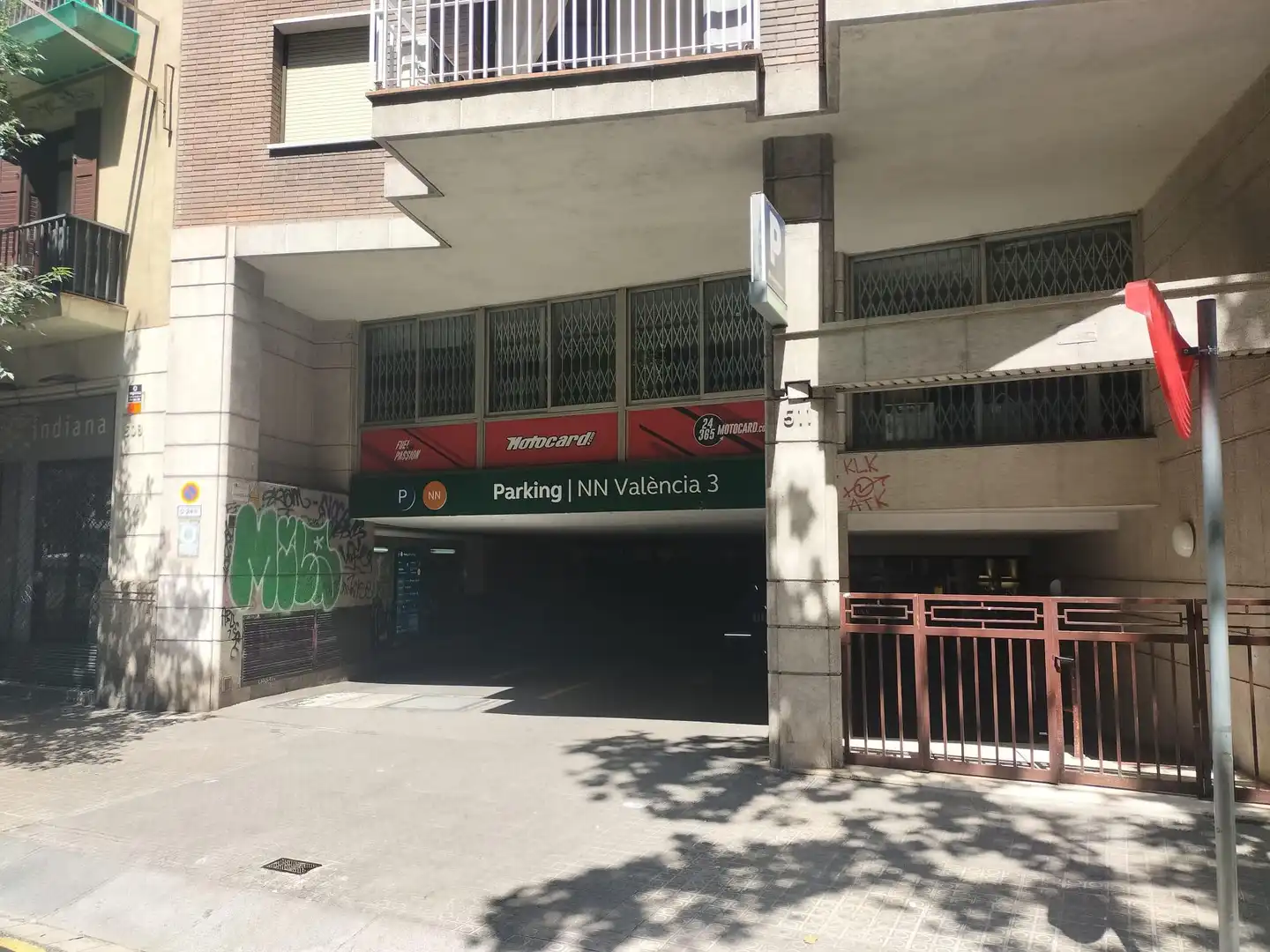 Parcheggio in vendita a Eixample, imagen 2