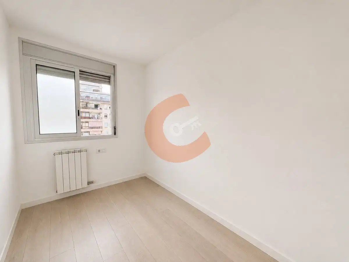 Bedroom of Flat for sale in El Vendrell  with Heating, Parquet flooring and Terrace