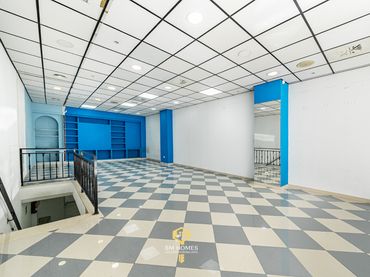 Locale commerciale in vendita a Calle Doctor Michavila