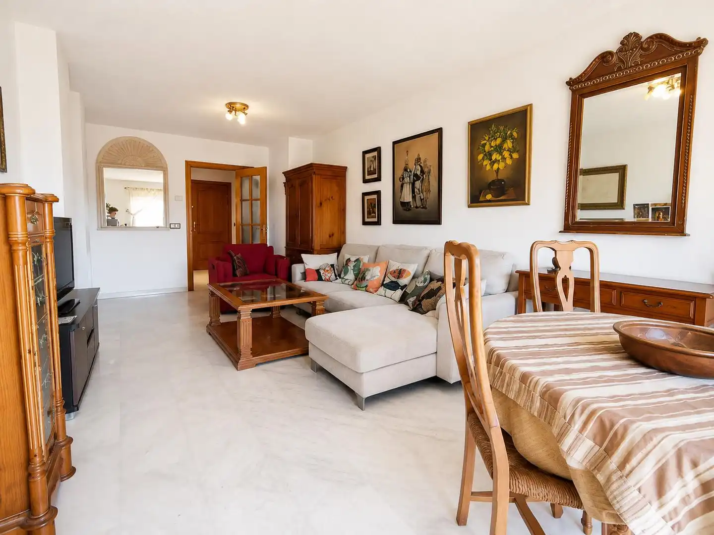 Sala de estar de Ático de alquiler en Málaga con Jardín privado, Terraza y Amueblado