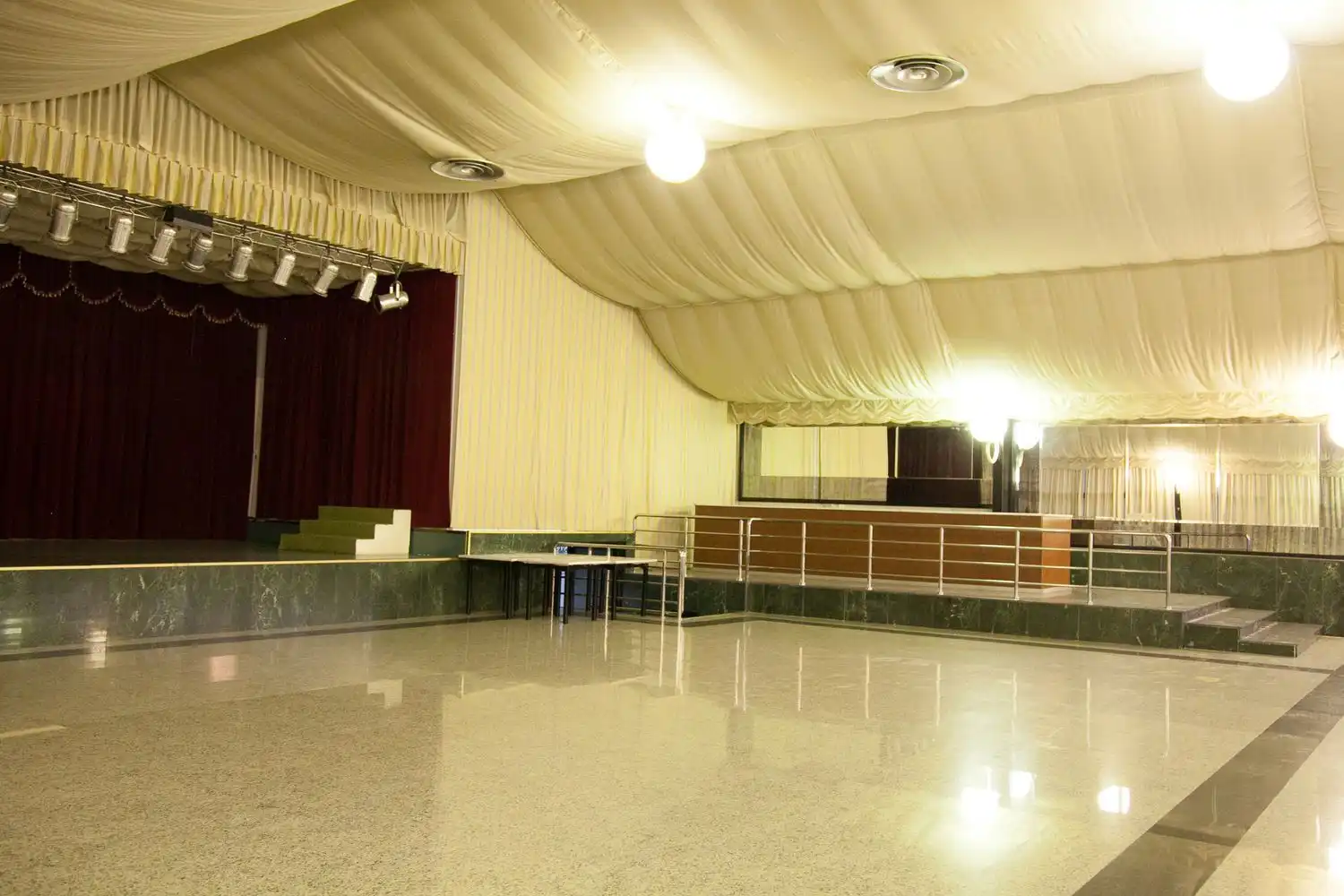 Edificio en venta en Villalbilla