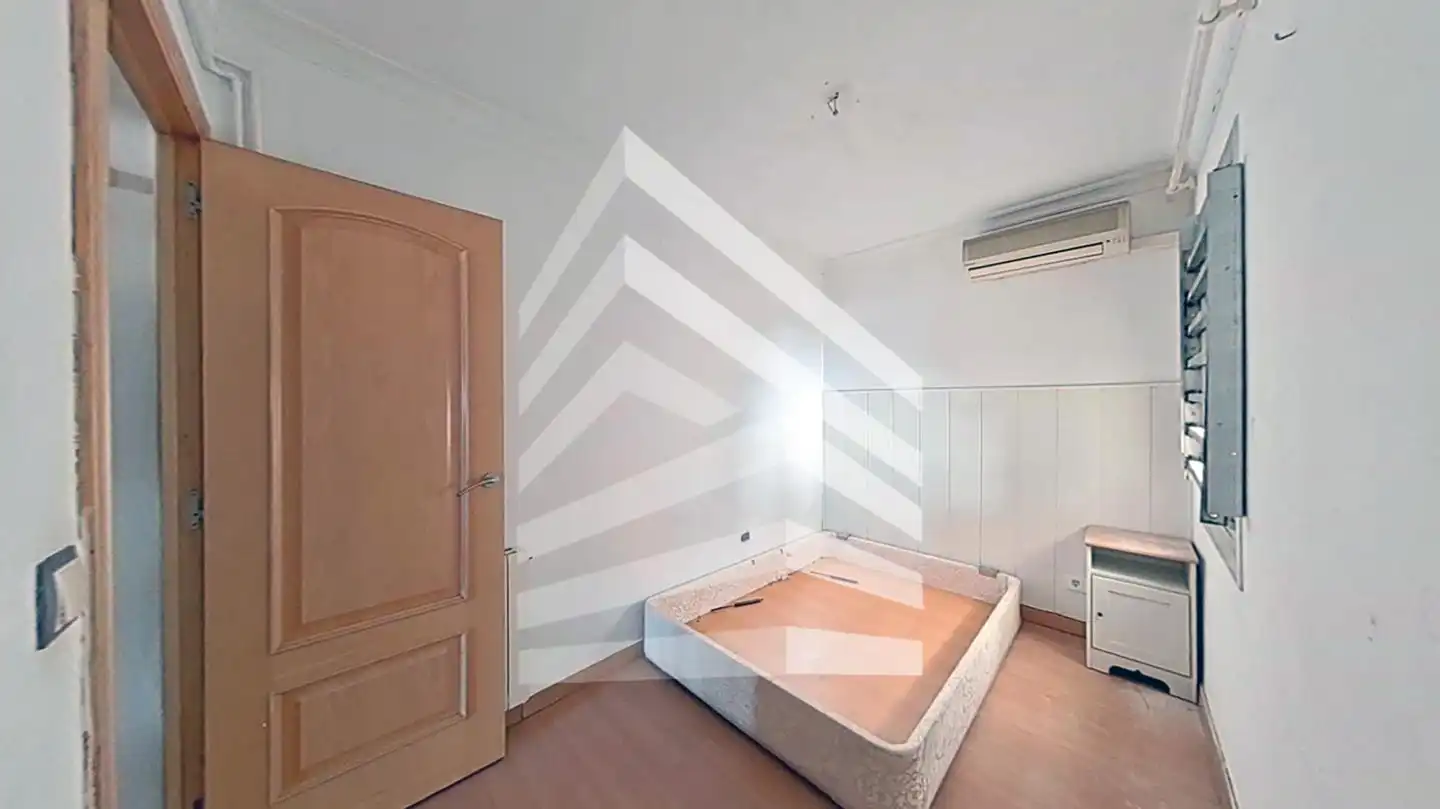 Schlafzimmer von Dachboden zum Verkauf in Estruch - Eixample