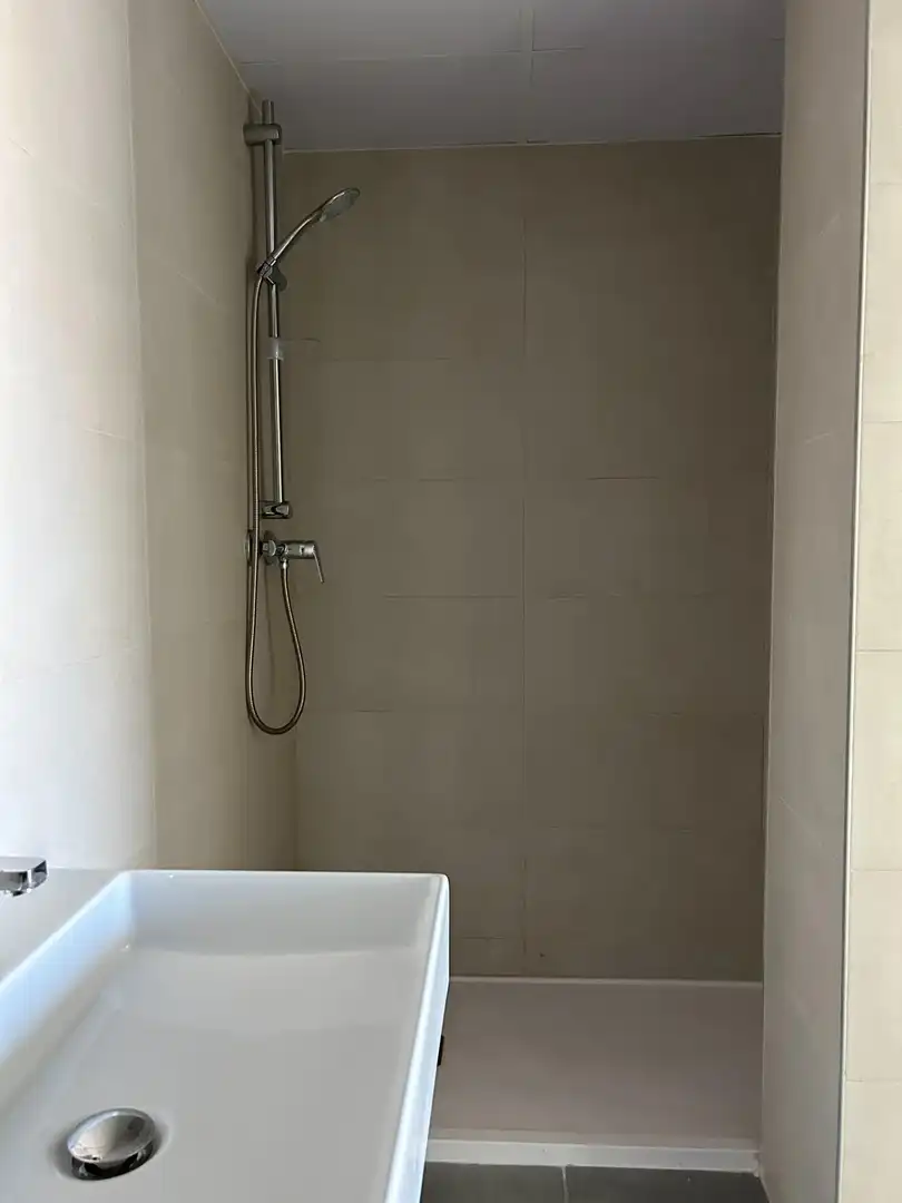 Baño de Apartamento de alquiler en Dénia con Aire acondicionado, Jardín privado y Terraza