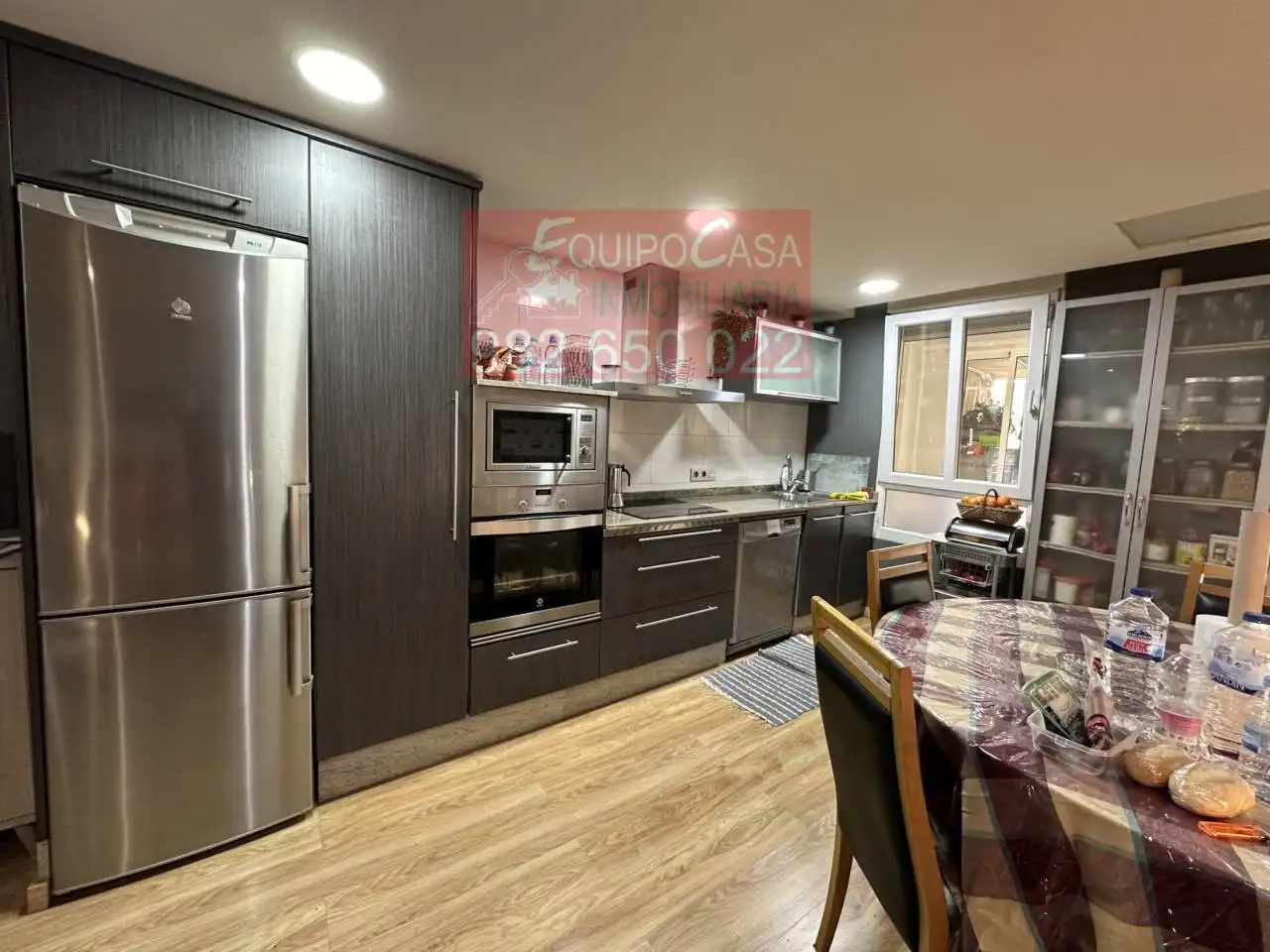 Cocina de Casa adosada en venta en Lugo con Calefacción, Jardín privado y Terraza