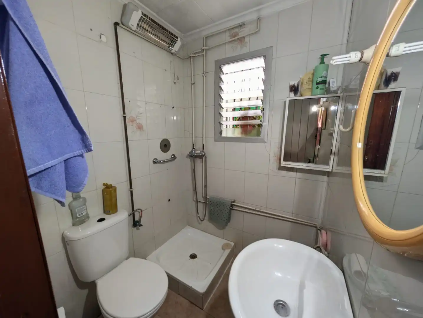 Bathroom of Houses for sale in Cartagena  with Air Conditioner
