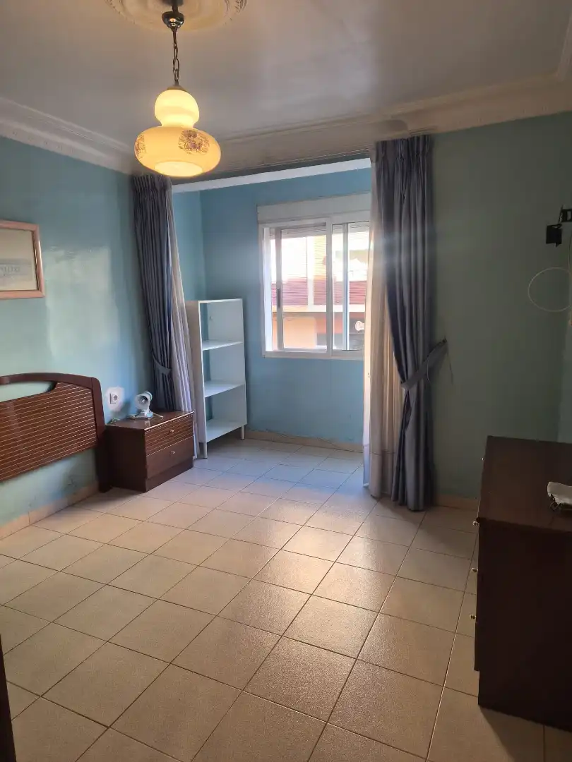 Habitación de Piso en venta en Valencia con Aire acondicionado, Terraza y Balcón