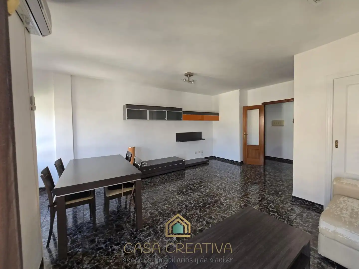 Sala d'estar de Pis en venda en Alcàntera de Xúquer amb Aire condicionat, Calefacció i Moblat