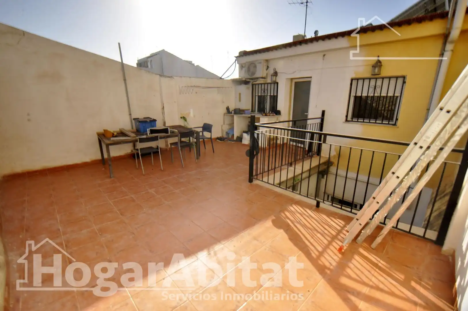 Vista exterior de Casa o chalet en venta en Manises con Aire acondicionado, Calefacción y Terraza