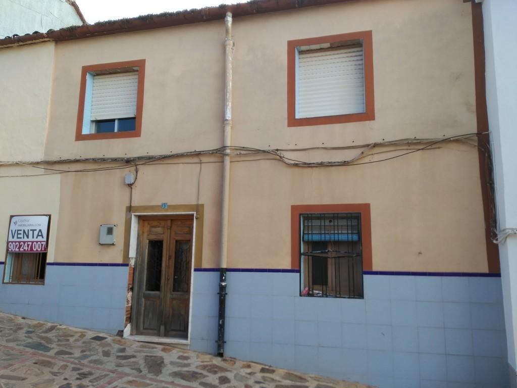 Vista exterior de Casa o xalet en venda en Santisteban del Puerto
